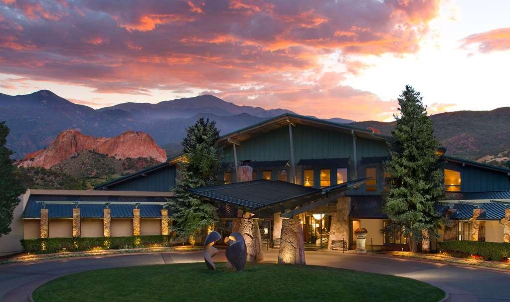 Garden Of The Gods Resort & Club Колорадо Спрингс Екстериор снимка